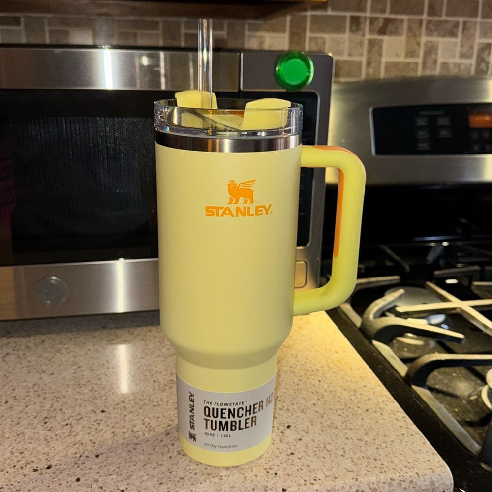 Target X Stanley 40oz Stainless Steel H2.0 FlowState Quencher Tumbler Sunshine